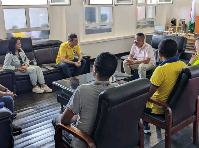 Yas Madagascar aux côtés de Toamasina : GEZANI 